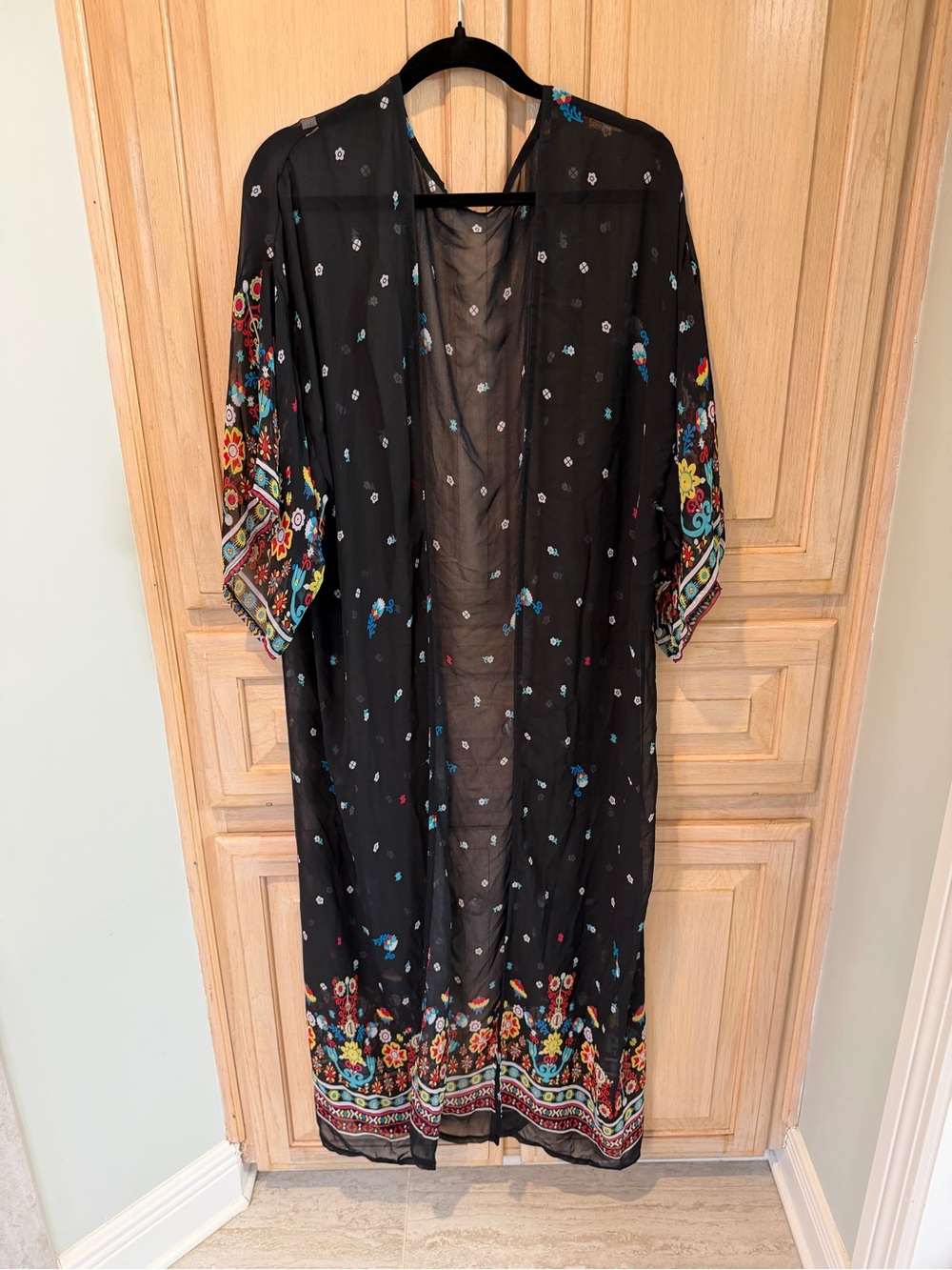 Black Floral Border Sheer Kimono